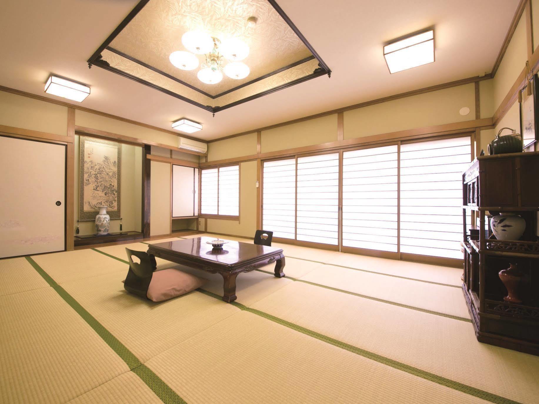 Hotel Housenkaku Beppu Extérieur photo