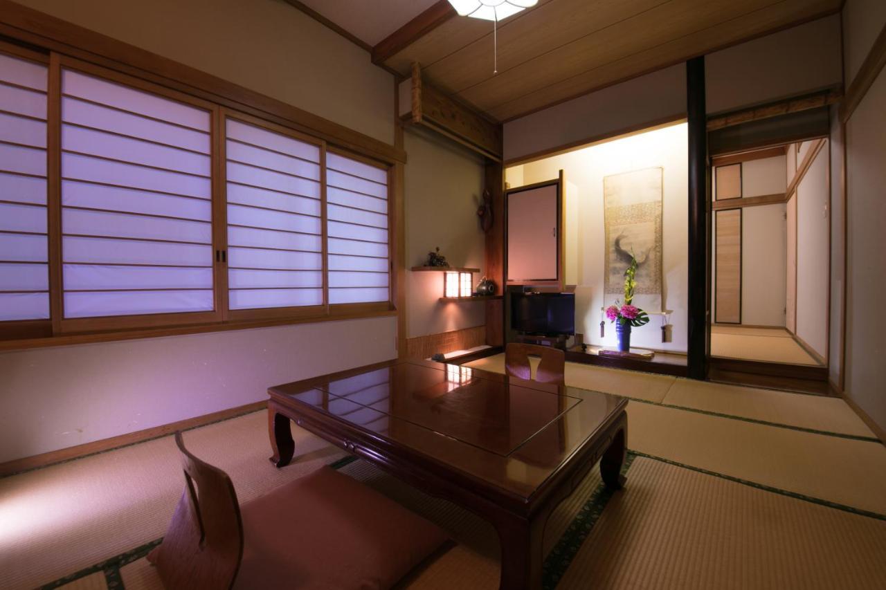 Hotel Housenkaku Beppu Extérieur photo