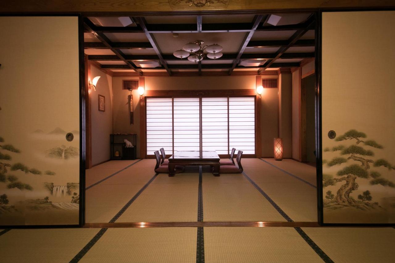 Hotel Housenkaku Beppu Extérieur photo