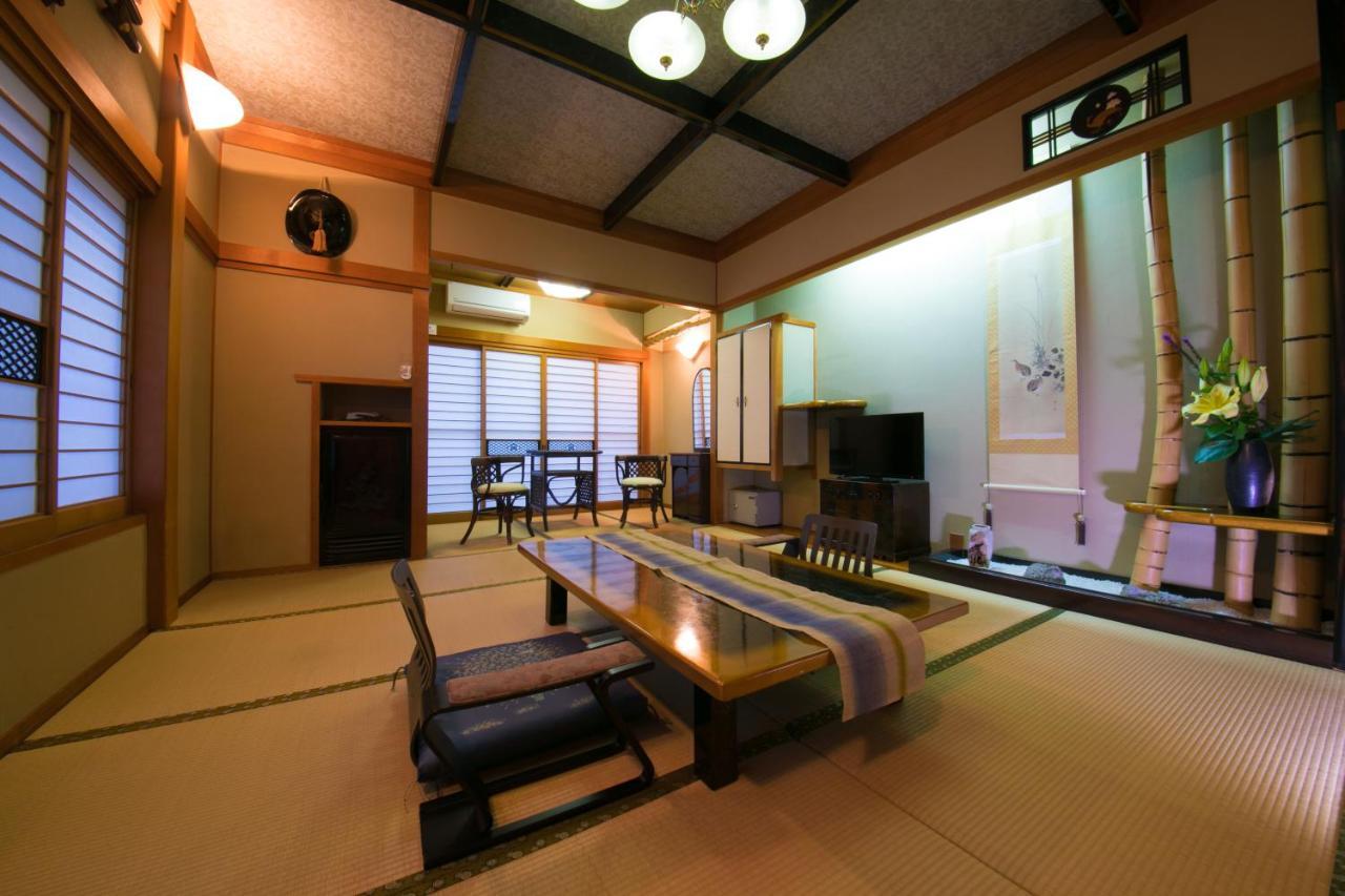 Hotel Housenkaku Beppu Extérieur photo